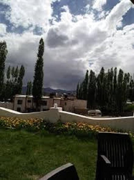 Hotel Classic Ladakh เลห์ ภายนอก รูปภาพ
